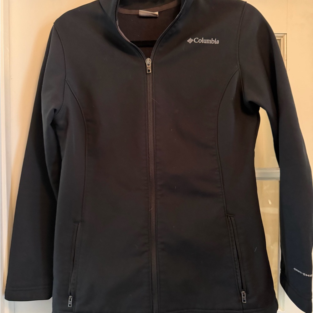 Columbia Omnishield Women's Black Full Zip Size Small Jacket with Logo Accents